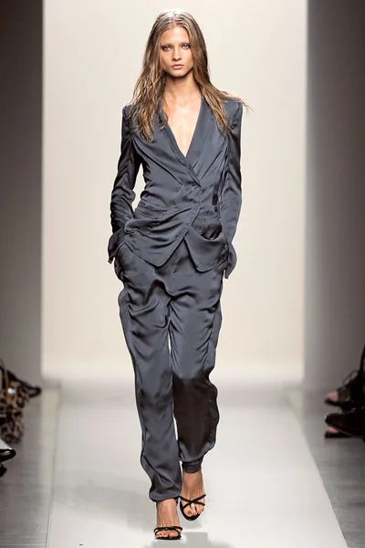 Look 22
